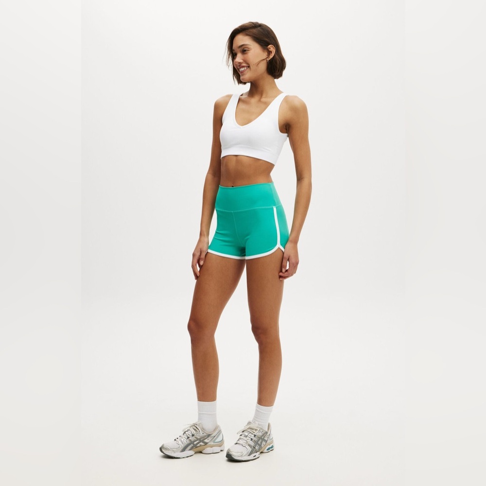 NEW Cotton On Body Women's Teal Athletic Ultimate Run Shortie Shorts in Arcadia